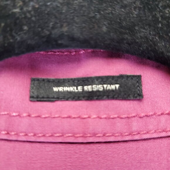 Talbots Top Womens Size 6 Pink Wrinkle Resistant 3/4 Sleeve Button Down Shirt - Picture 3 of 9